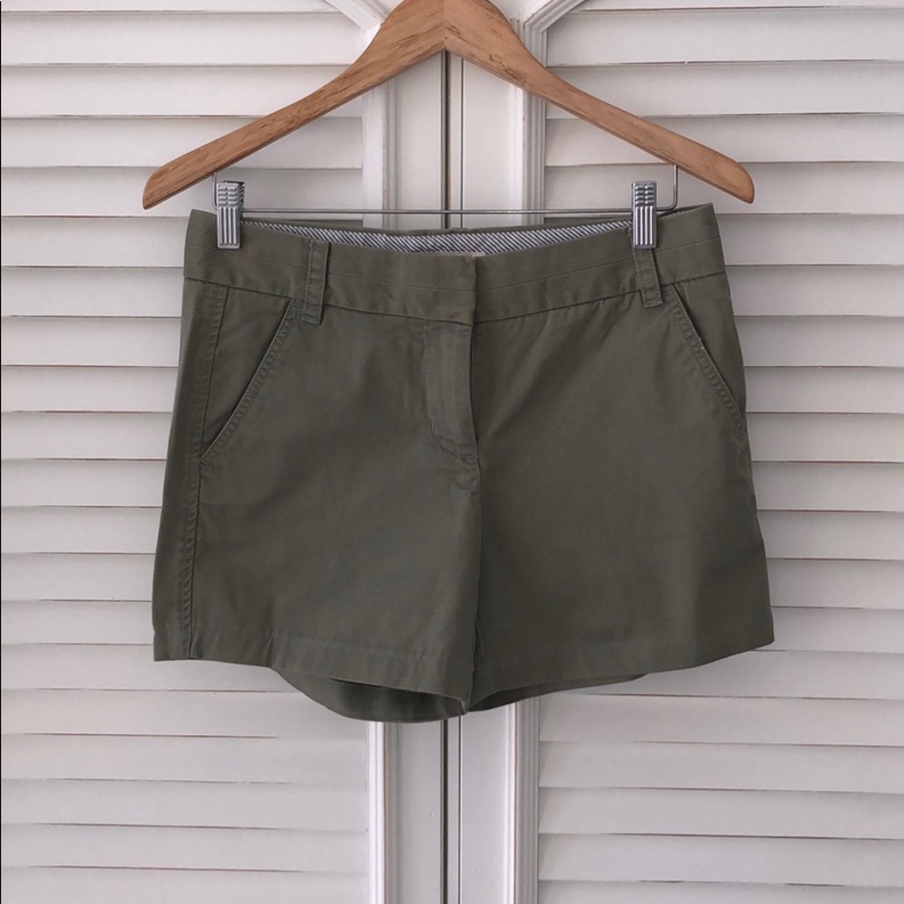 J.Crew Classic Chino Short 4”